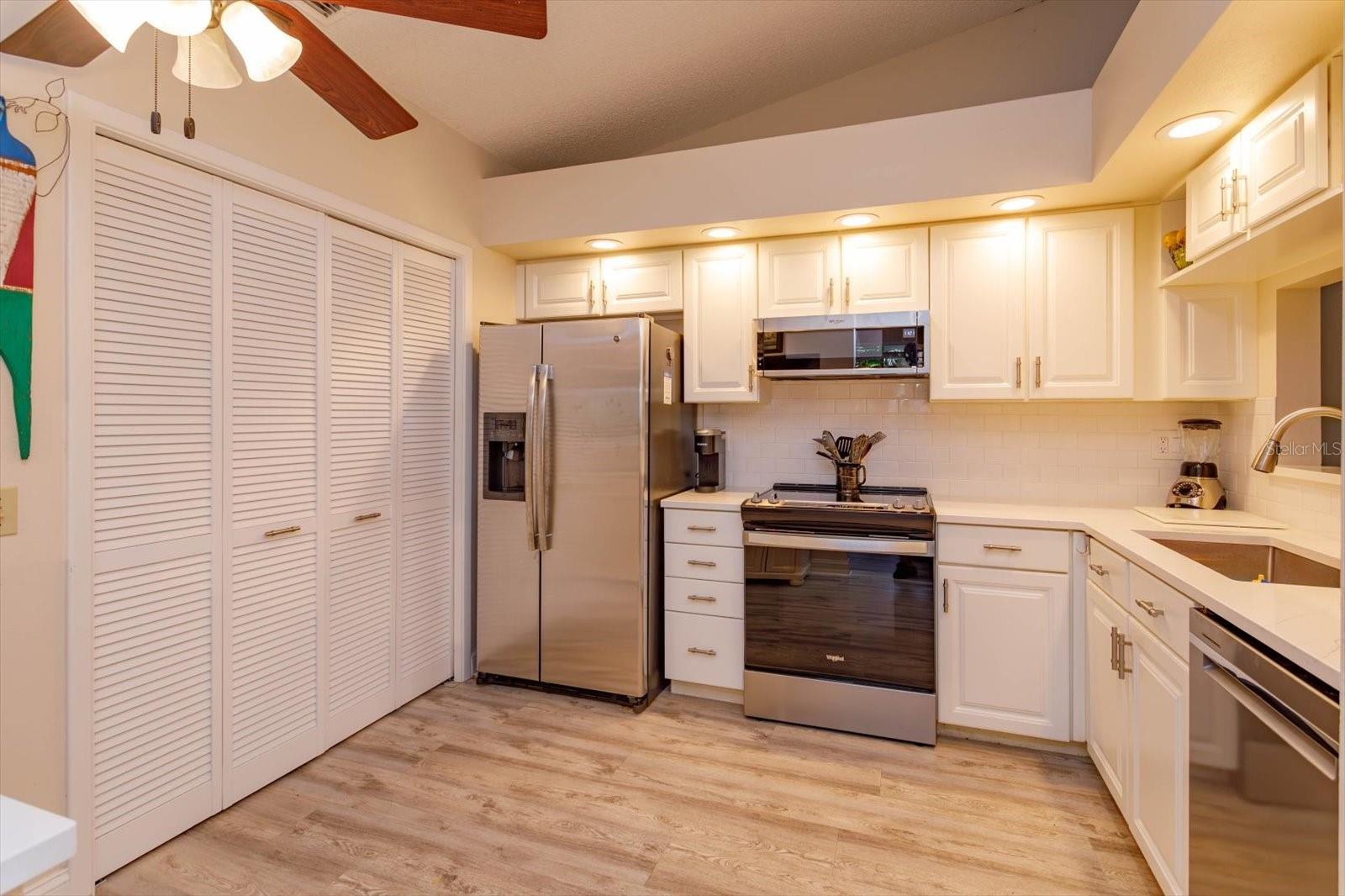 617 RED OAK CIR #121, ALTAMONTE SPRINGS, FL, 32701