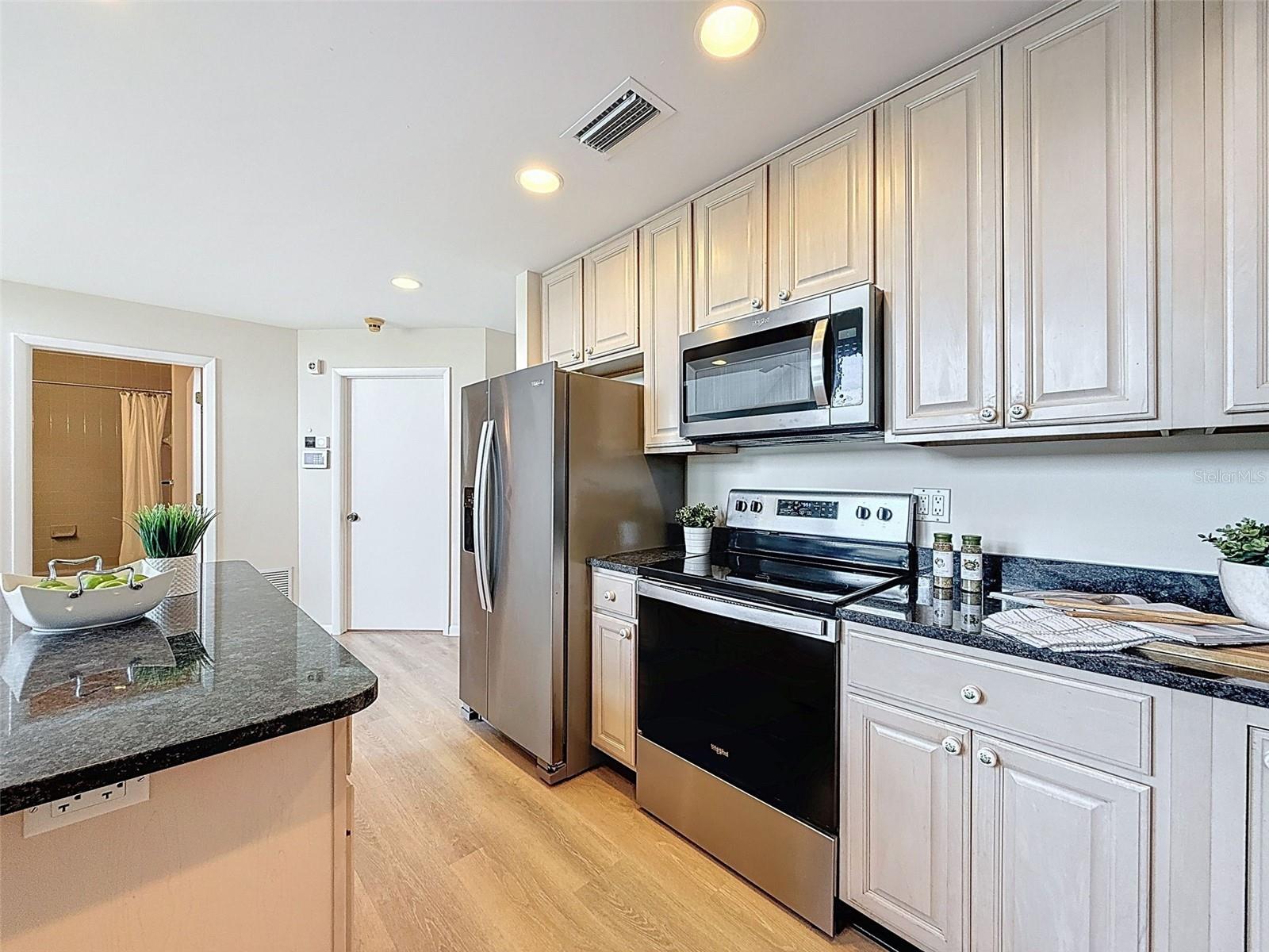 31726 SYLVIAN LN, DADE CITY, FL, 33525