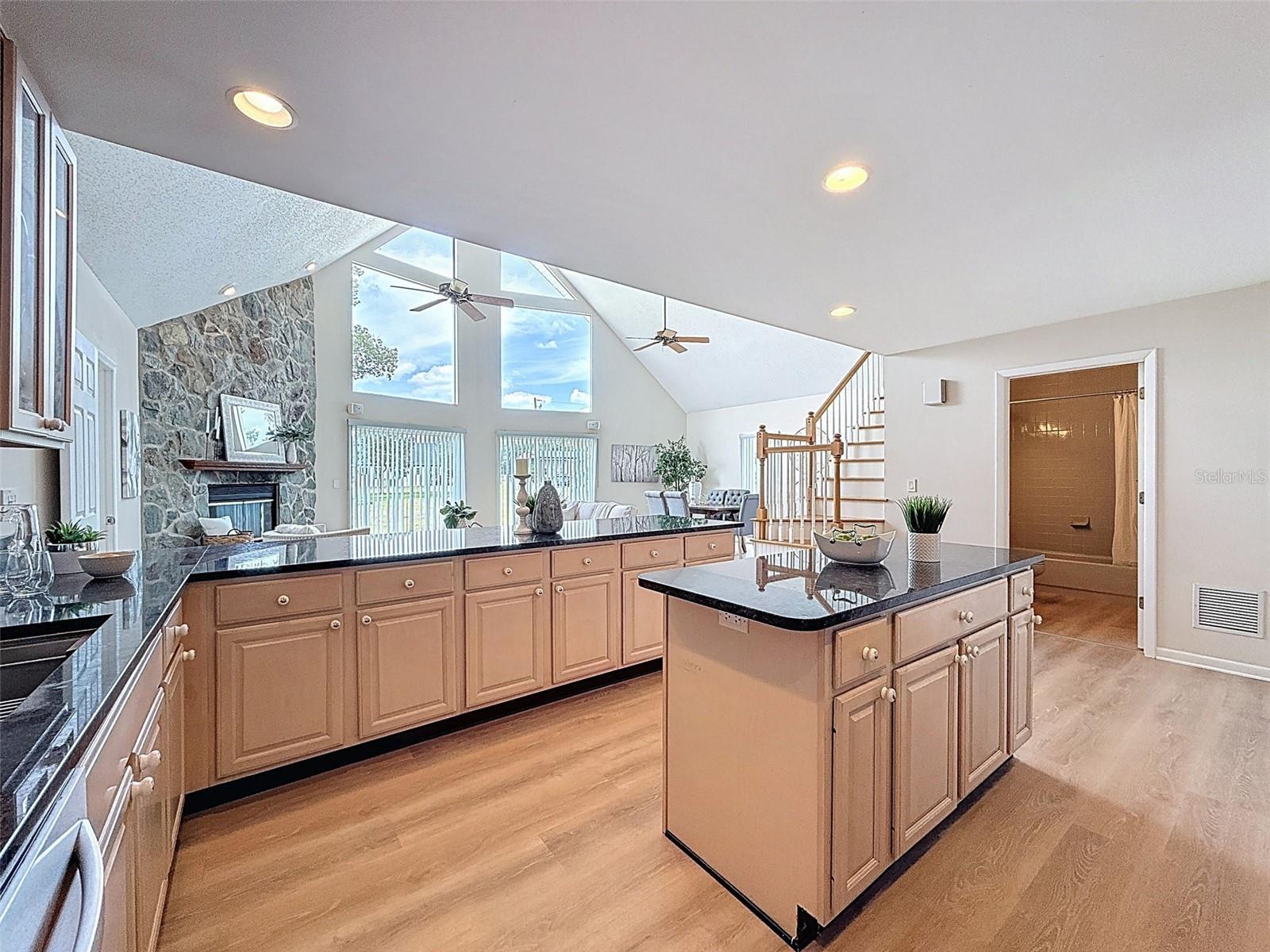 31726 SYLVIAN LN, DADE CITY, FL, 33525