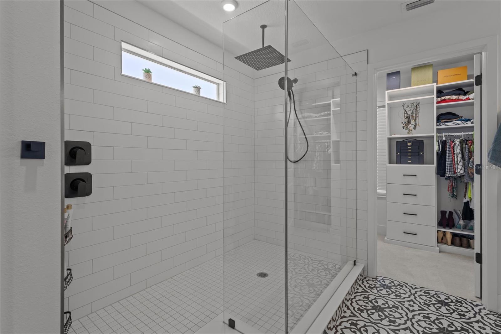 710 W RIVER HEIGHTS AVE, TAMPA, FL, 33603