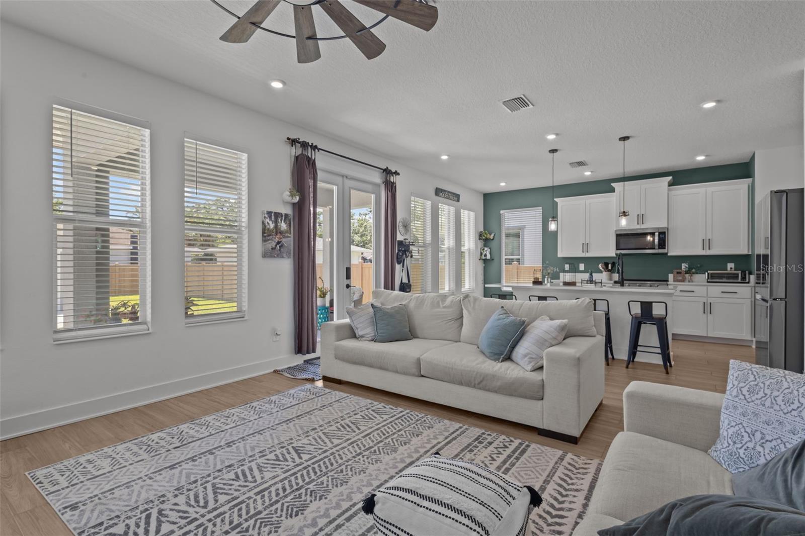 710 W RIVER HEIGHTS AVE, TAMPA, FL, 33603