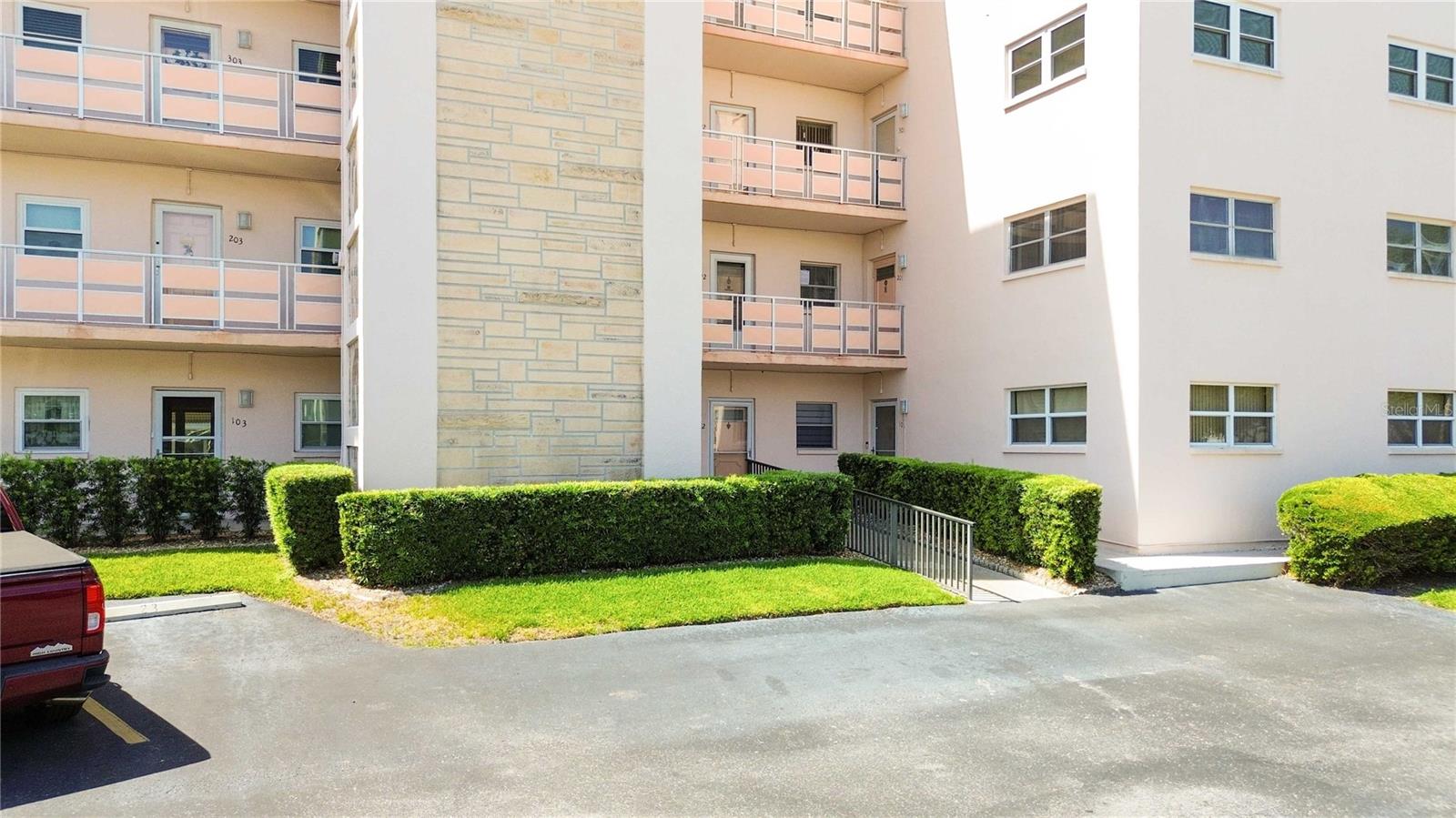 5623 80TH ST N #202, ST PETERSBURG, FL, 33709