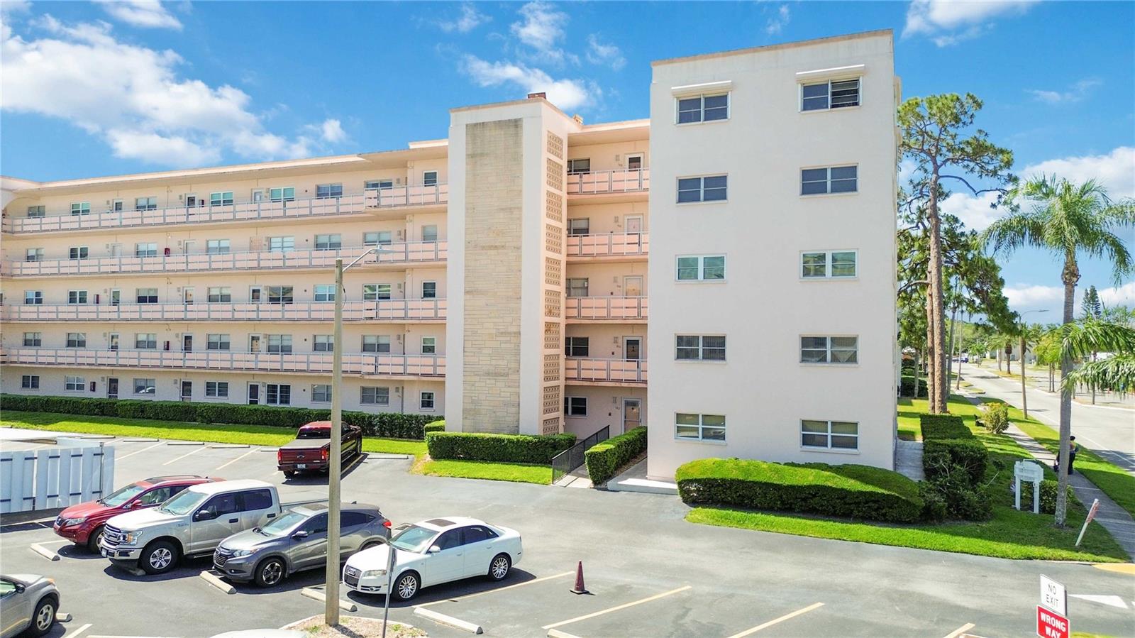 5623 80TH ST N #202, ST PETERSBURG, FL, 33709