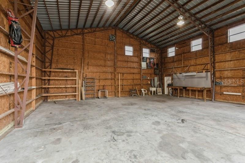 2804 W MARK DR, SARASOTA, FL, 34232