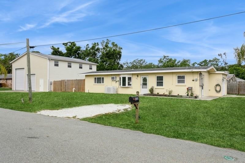 2804 W MARK DR, SARASOTA, FL, 34232