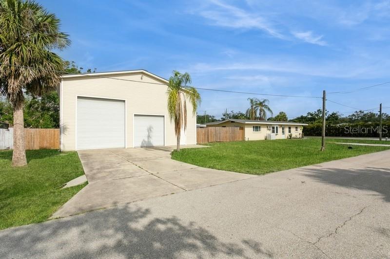 2804 W MARK DR, SARASOTA, FL, 34232