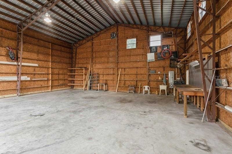 2804 W MARK DR, SARASOTA, FL, 34232