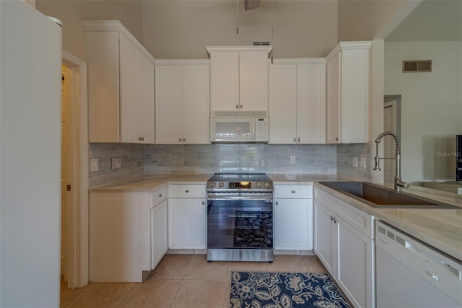 3852 BERKSHIRE CT, PALM HARBOR, FL, 34684