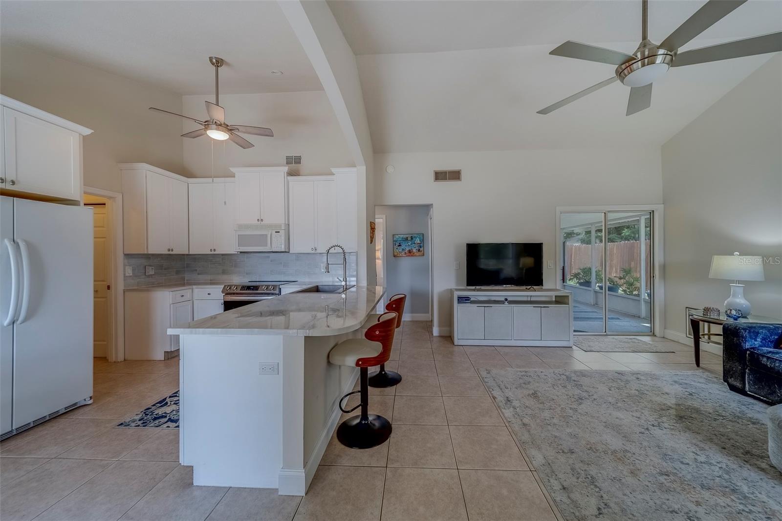 3852 BERKSHIRE CT, PALM HARBOR, FL, 34684