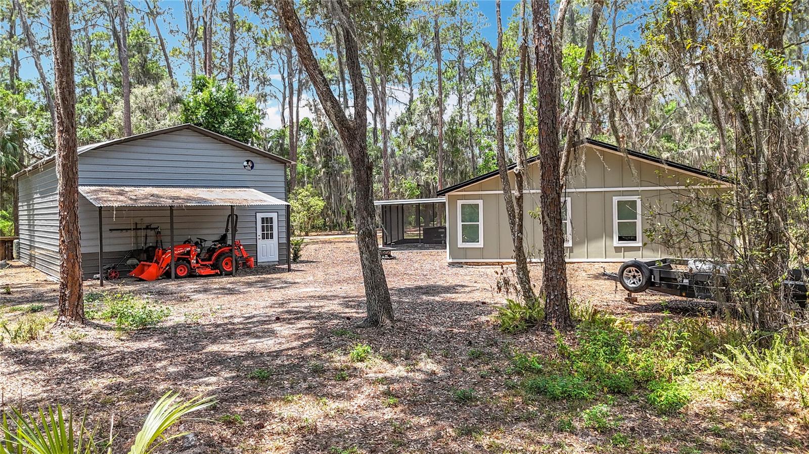7374 CIRCLE DR, LADY LAKE, FL, 32159