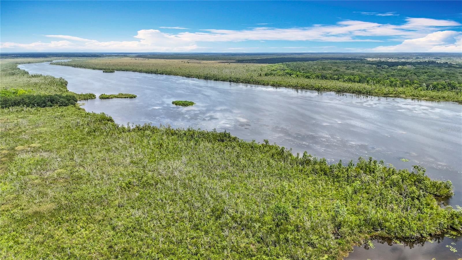 7374 CIRCLE DR, LADY LAKE, FL, 32159