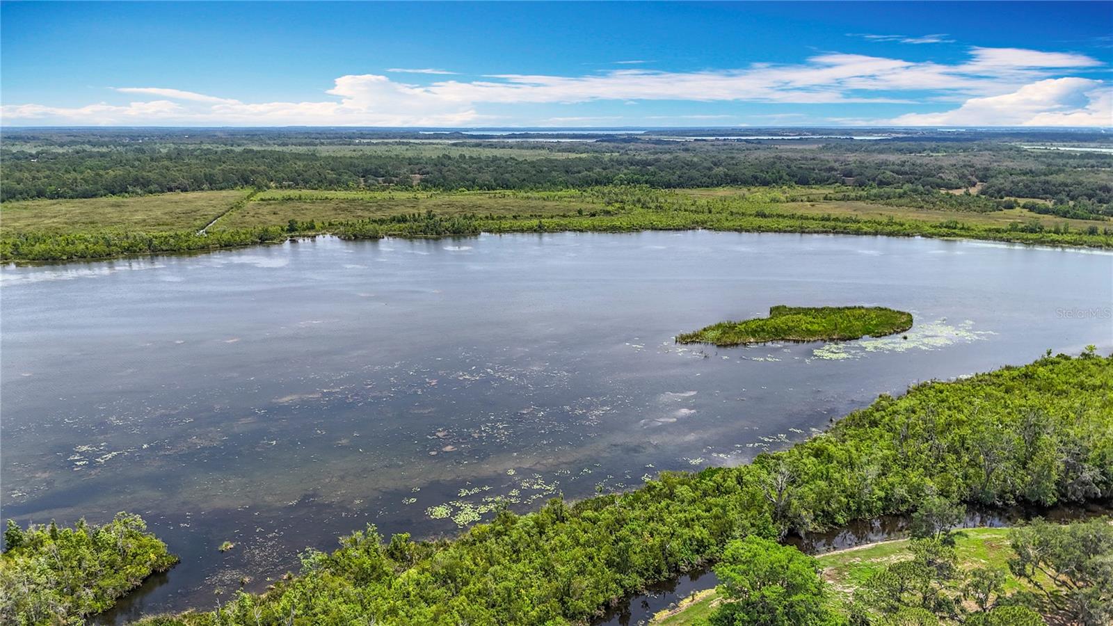 7374 CIRCLE DR, LADY LAKE, FL, 32159