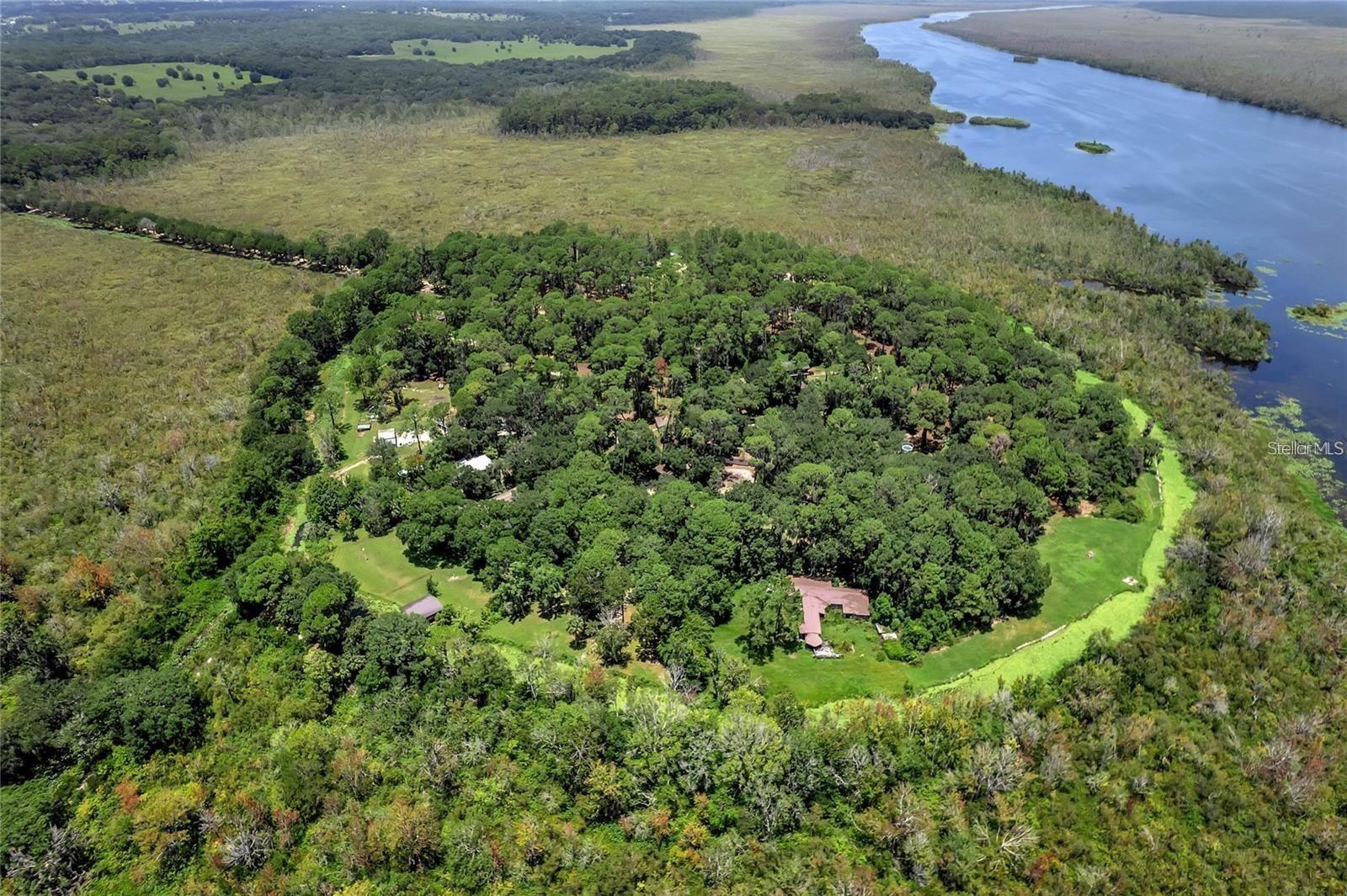 7374 CIRCLE DR, LADY LAKE, FL, 32159