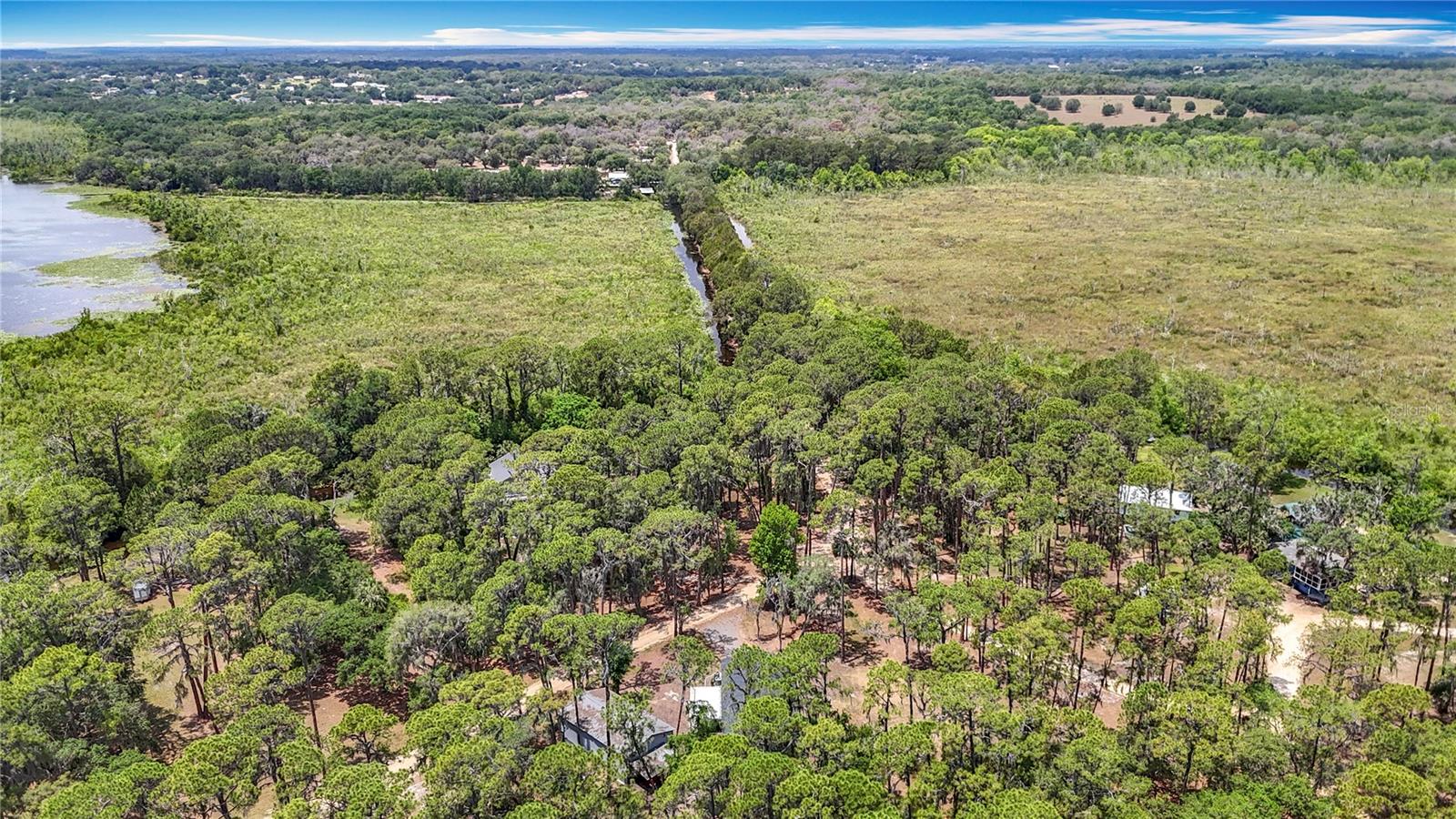 7374 CIRCLE DR, LADY LAKE, FL, 32159