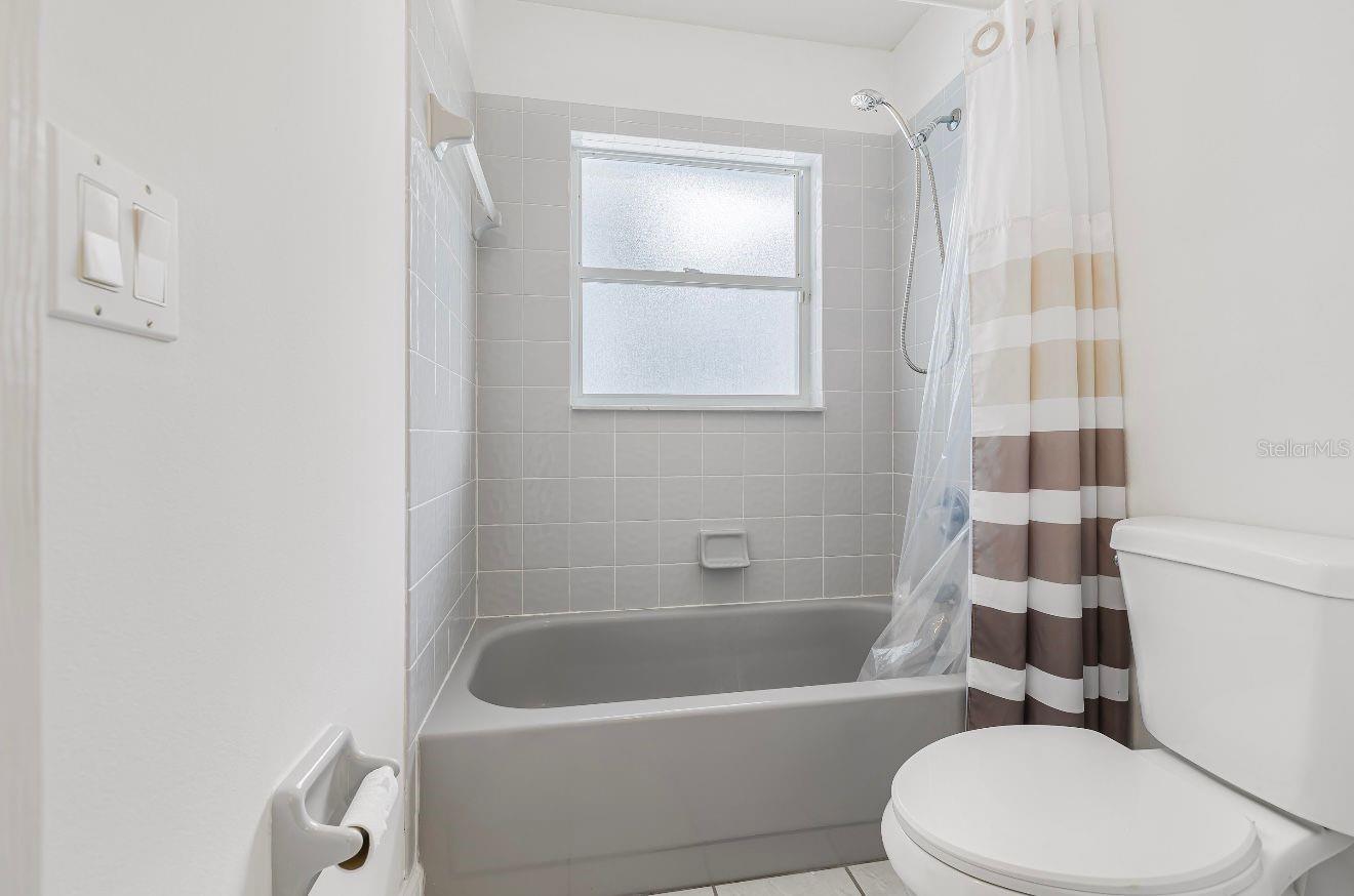 29 BALLENGER LN, PALM COAST, FL, 32137