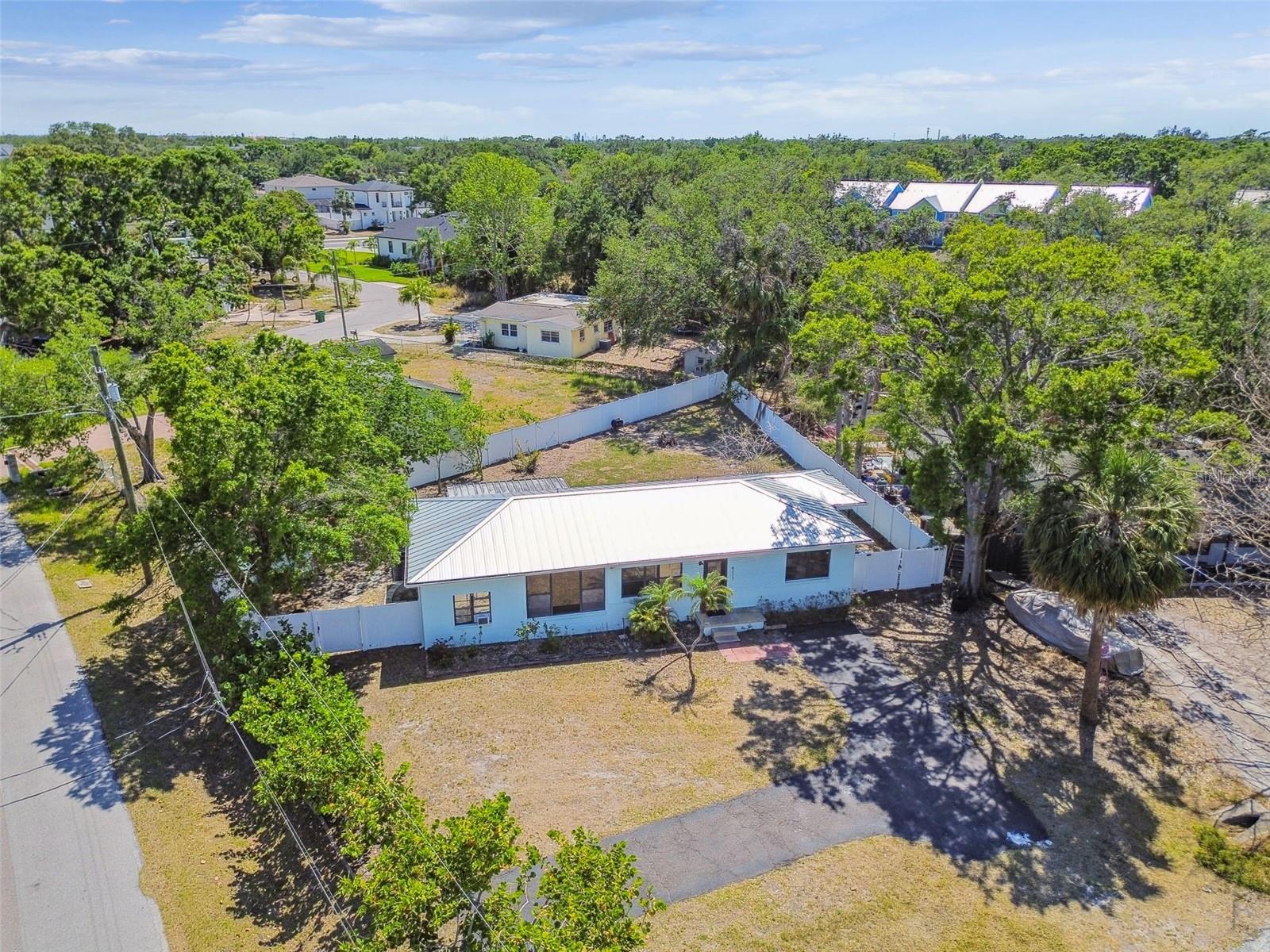 6217 S FOSTER AVE, TAMPA, FL, 33611