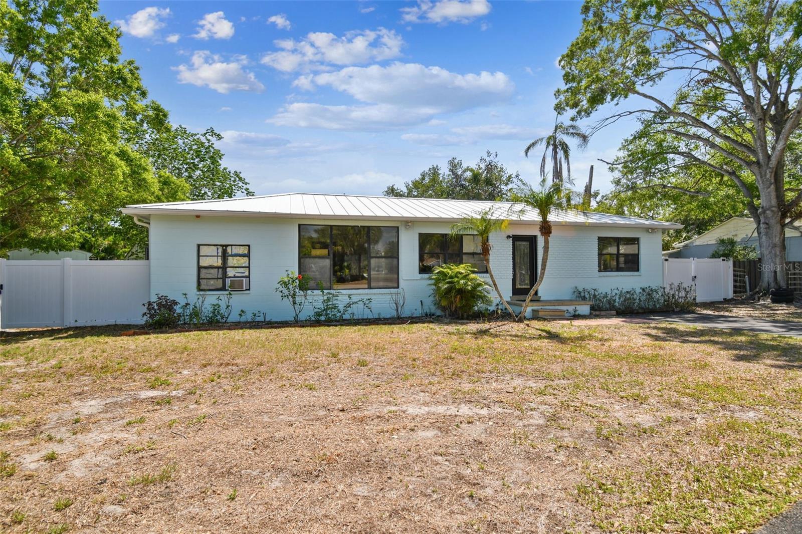 6217 S FOSTER AVE, TAMPA, FL, 33611