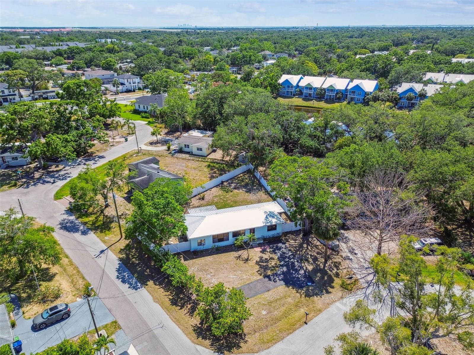 6217 S FOSTER AVE, TAMPA, FL, 33611