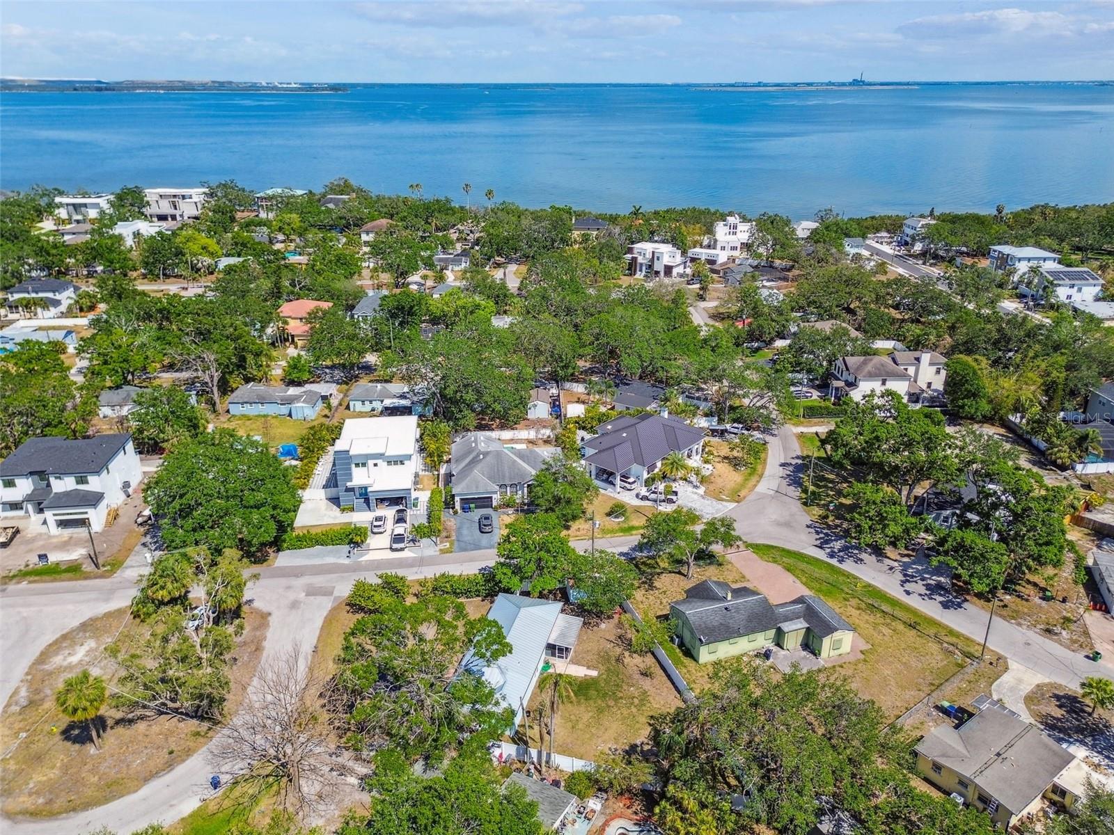 6217 S FOSTER AVE, TAMPA, FL, 33611