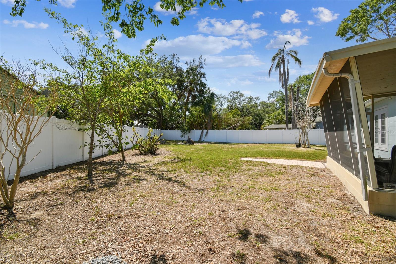 6217 S FOSTER AVE, TAMPA, FL, 33611