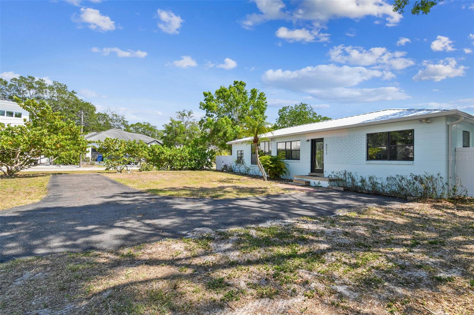 6217 S FOSTER AVE, TAMPA, FL, 33611