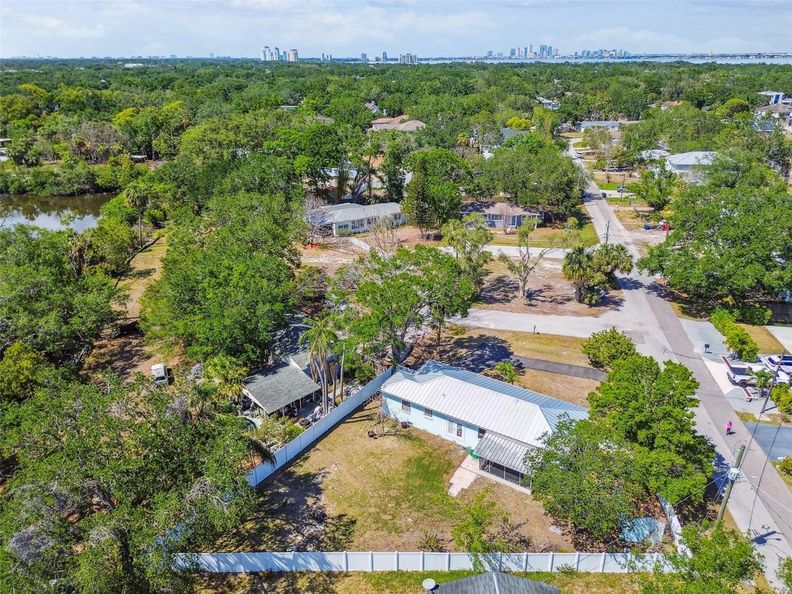 6217 S FOSTER AVE, TAMPA, FL, 33611