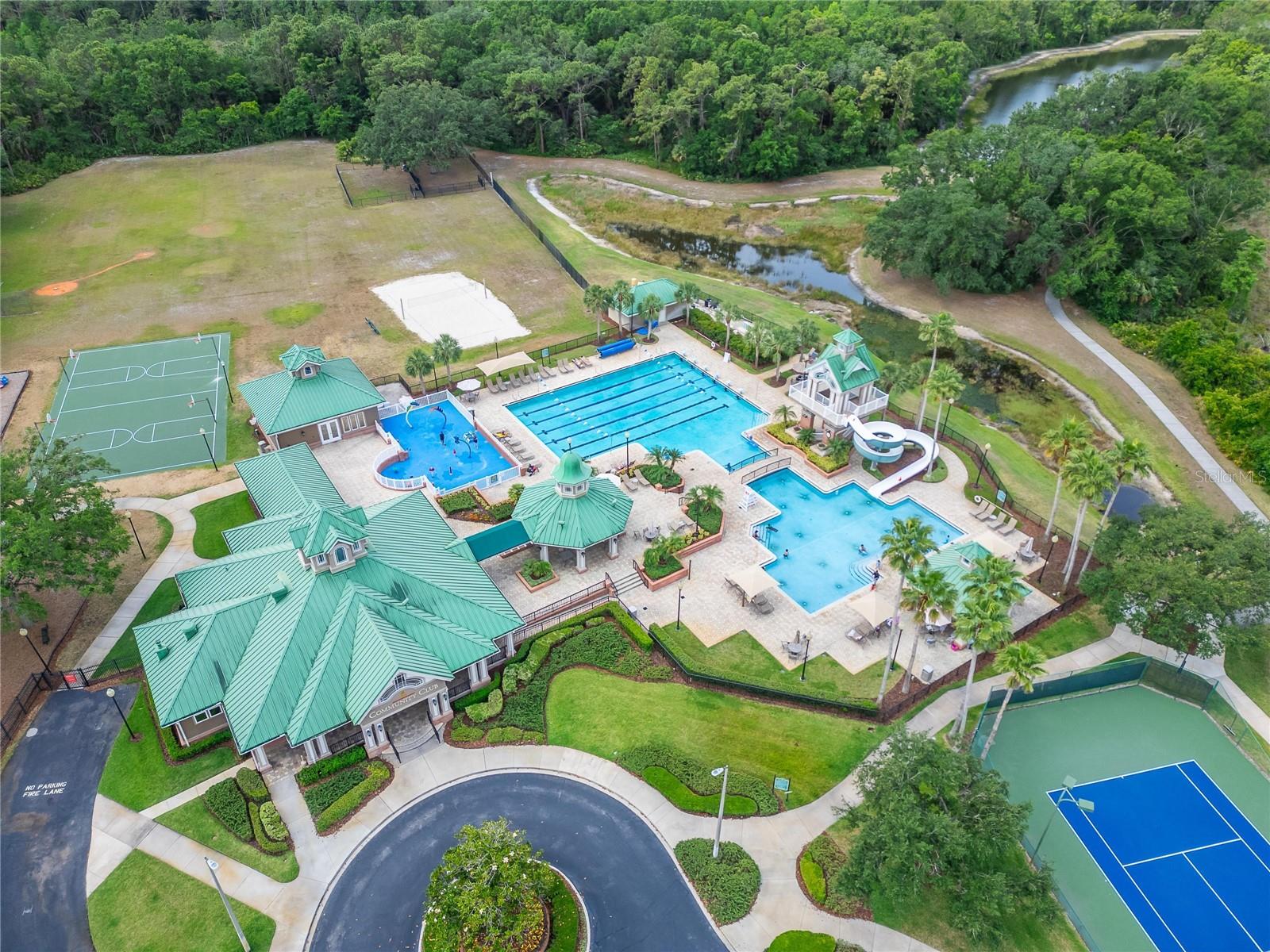 8132 STONE PATH WAY, TAMPA, FL, 33647