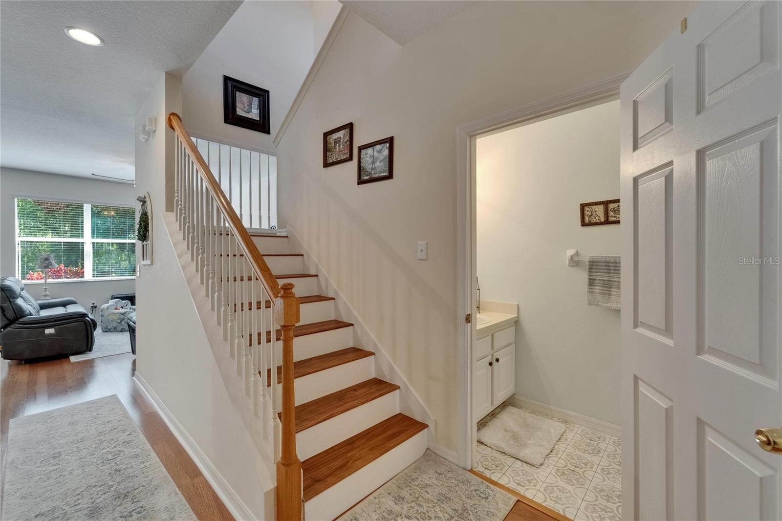 8132 STONE PATH WAY, TAMPA, FL, 33647