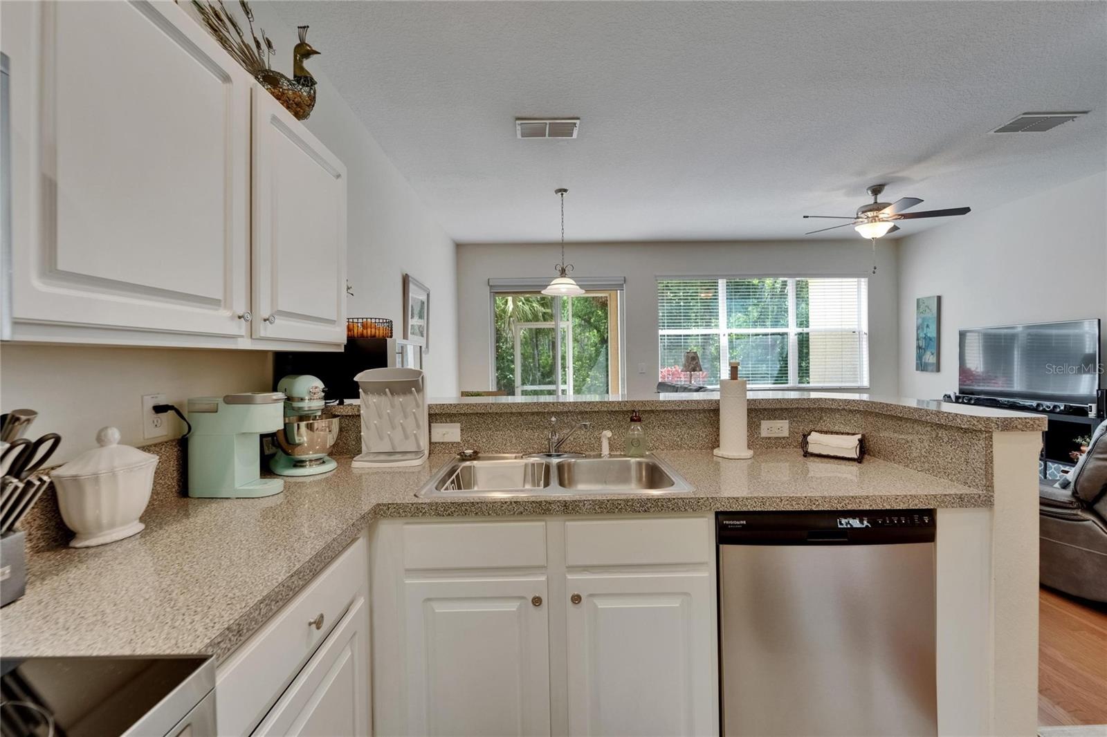 8132 STONE PATH WAY, TAMPA, FL, 33647