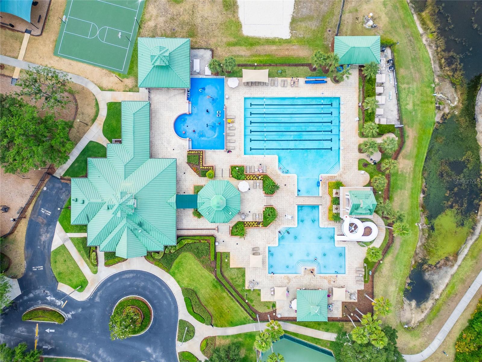 8132 STONE PATH WAY, TAMPA, FL, 33647