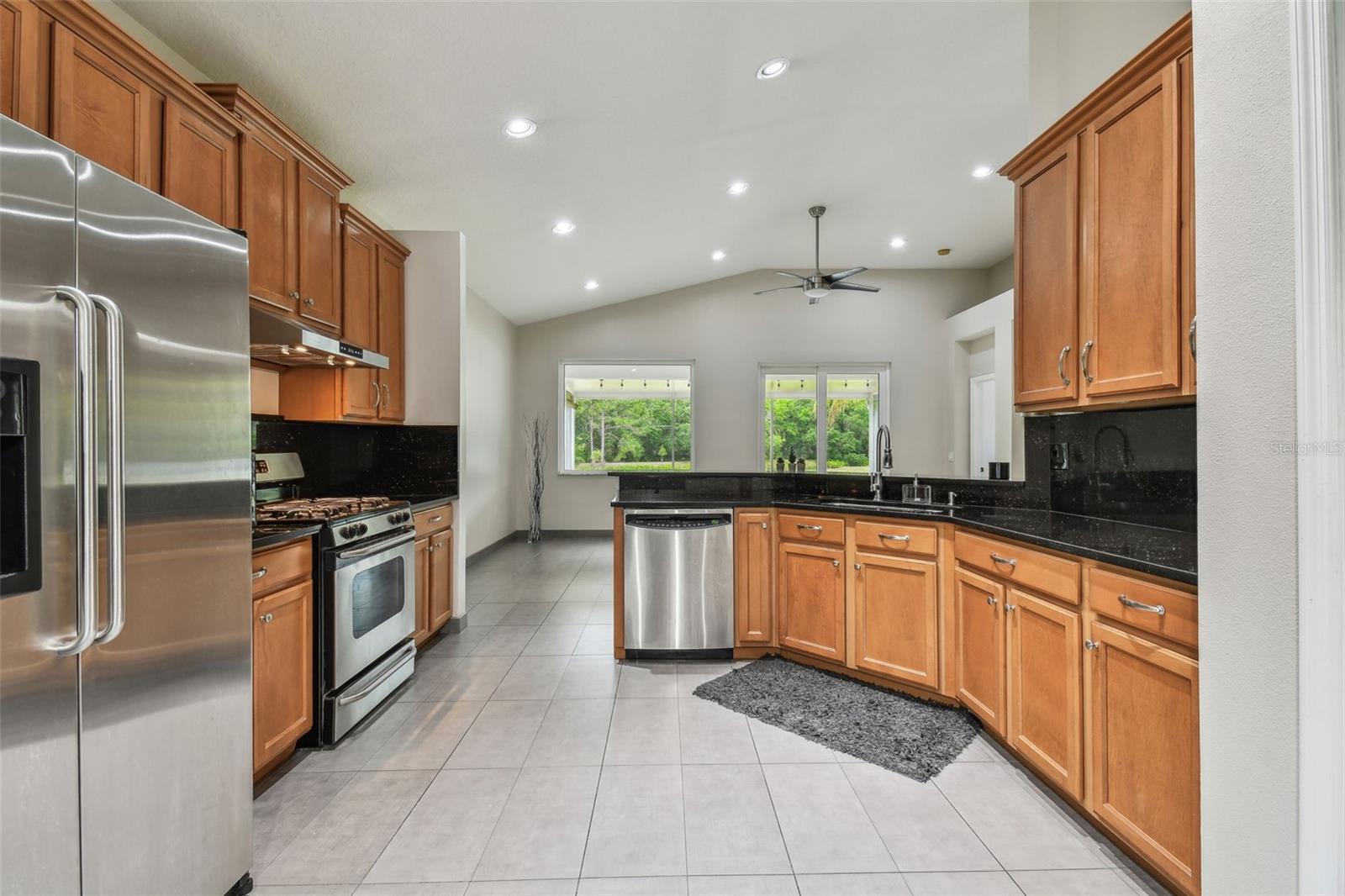 8208 PINEWOOD RUN CT, TAMPA, FL, 33647