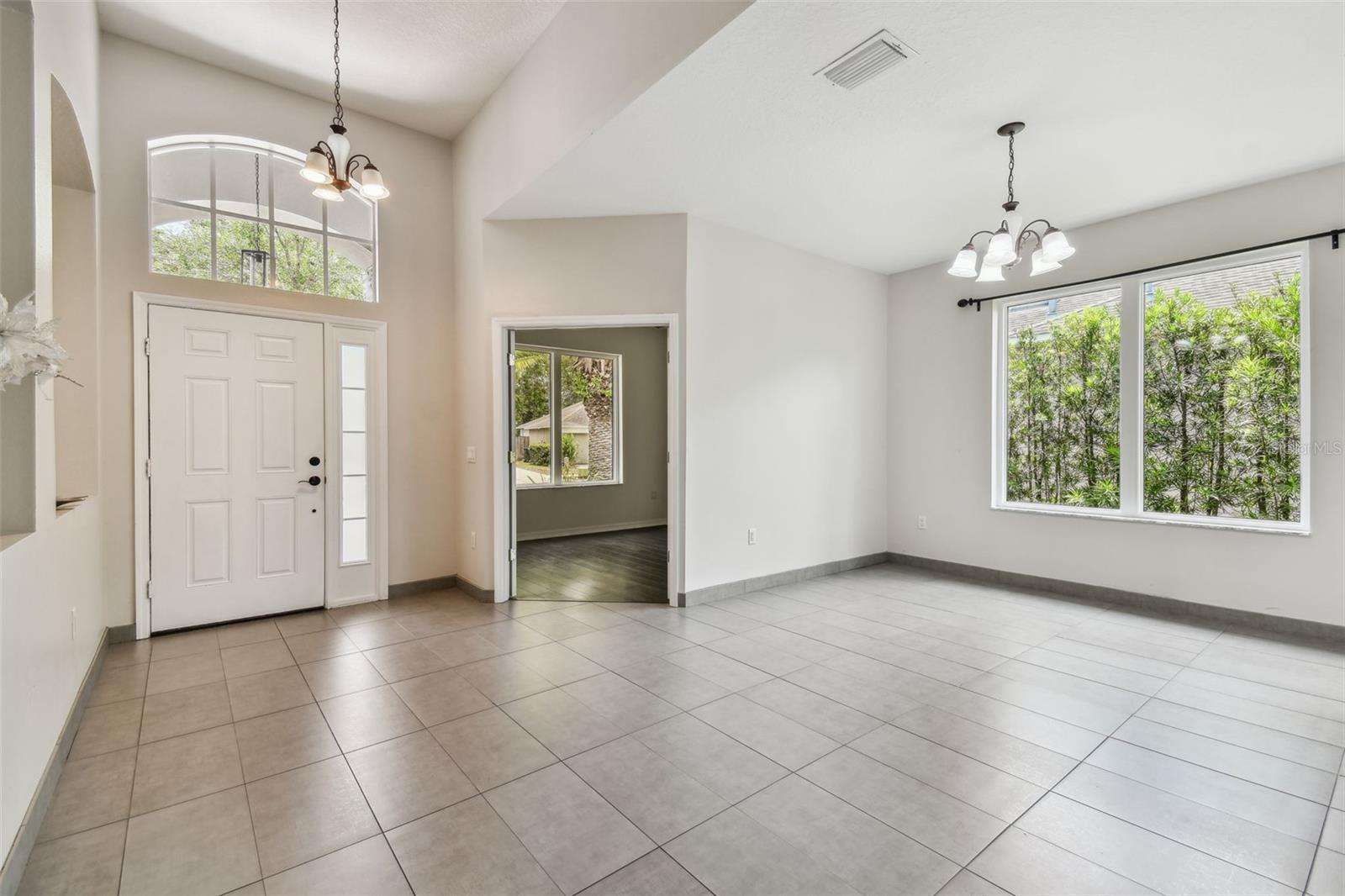 8208 PINEWOOD RUN CT, TAMPA, FL, 33647