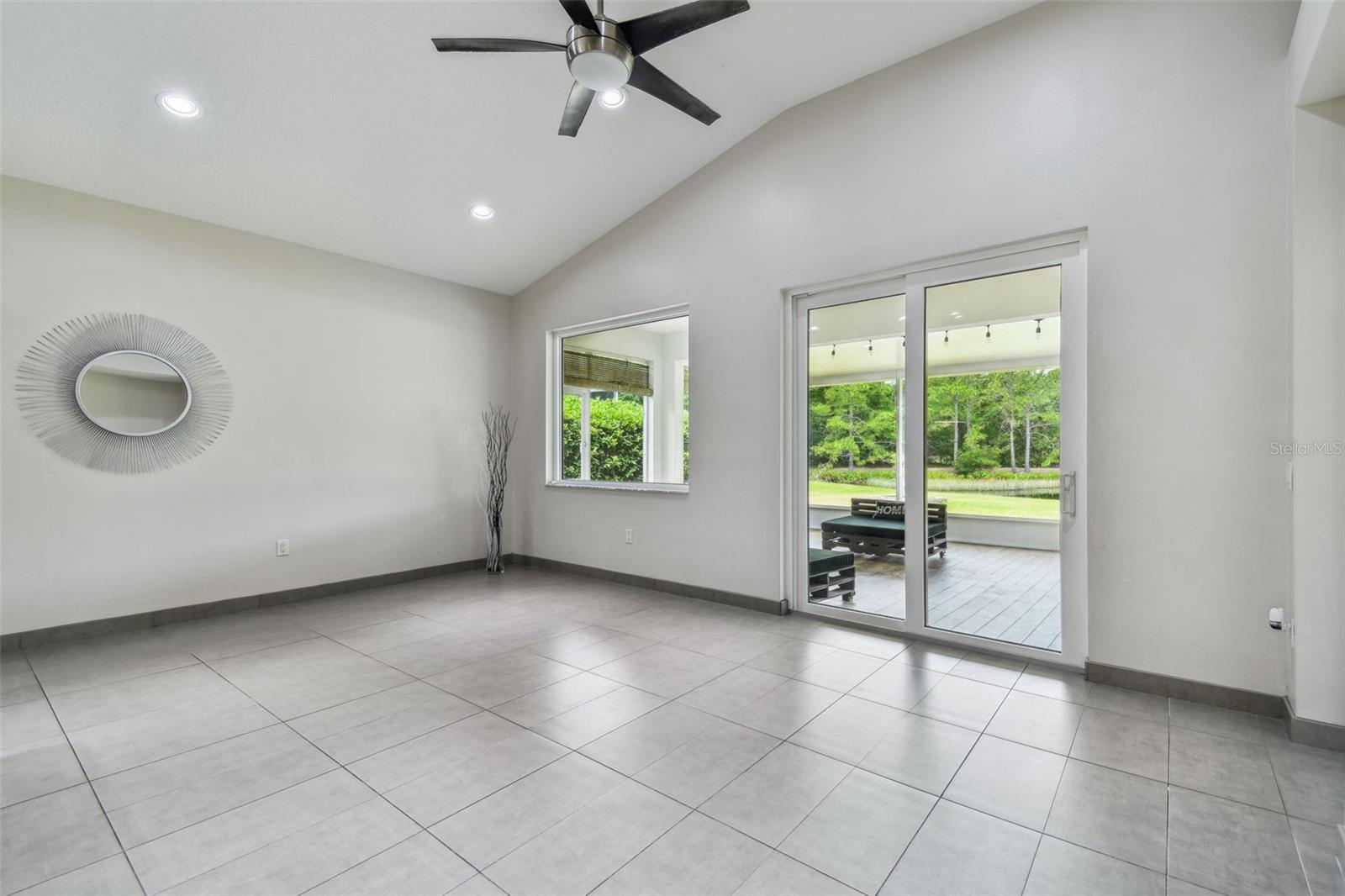 8208 PINEWOOD RUN CT, TAMPA, FL, 33647