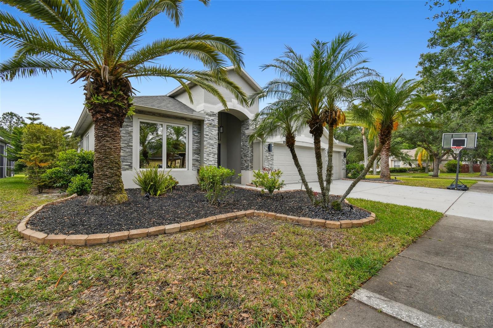 8208 PINEWOOD RUN CT, TAMPA, FL, 33647