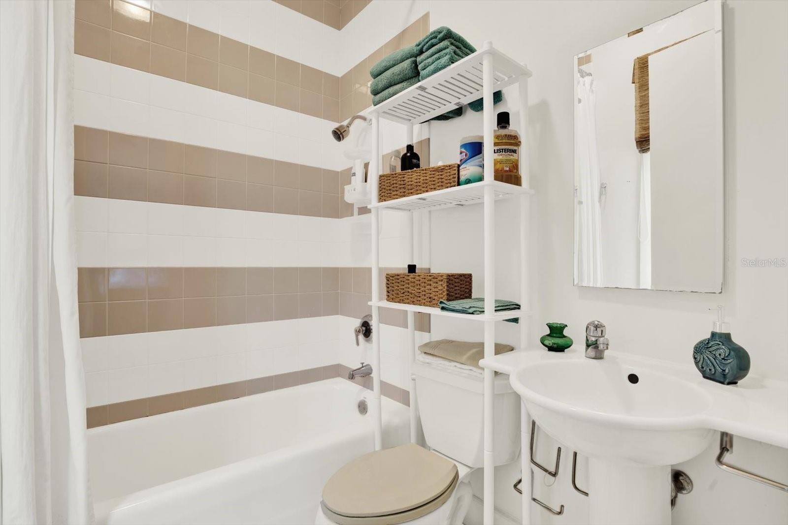 4541 SCHOOL RD, LAND O LAKES, FL, 34638