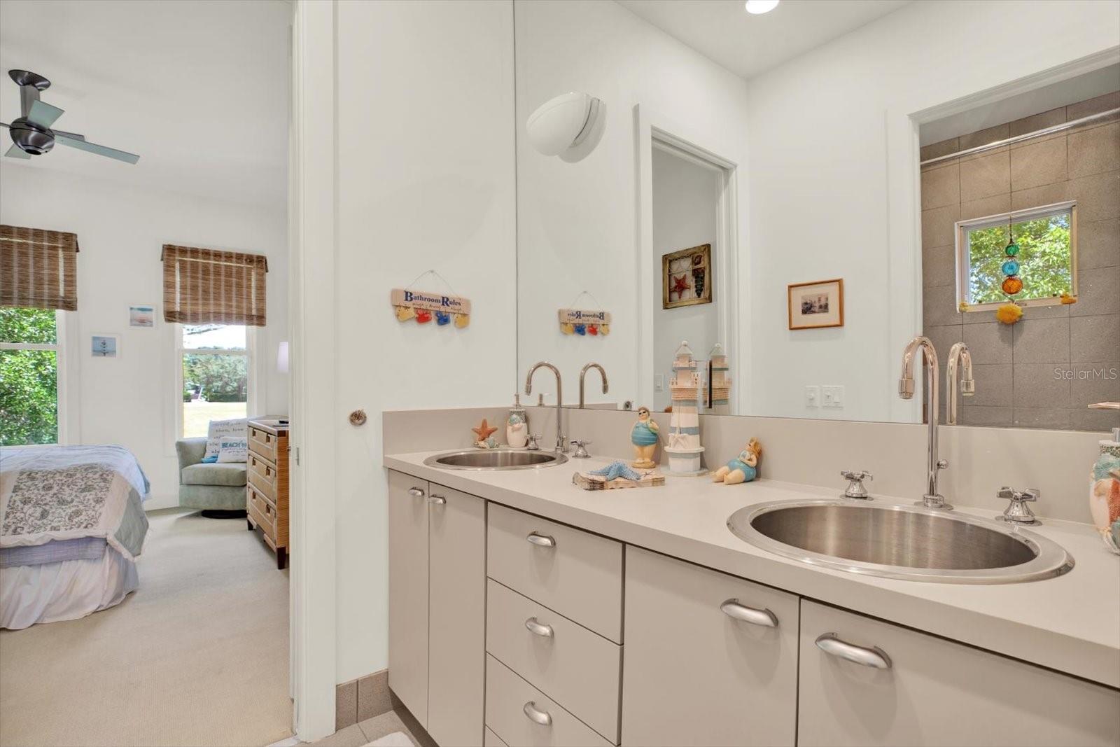 4541 SCHOOL RD, LAND O LAKES, FL, 34638