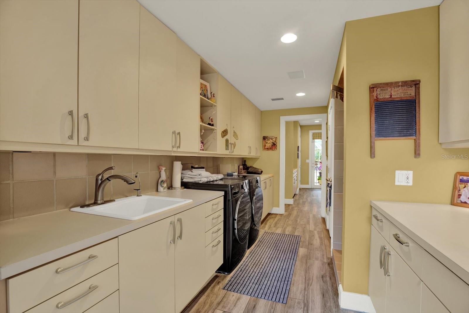 4541 SCHOOL RD, LAND O LAKES, FL, 34638