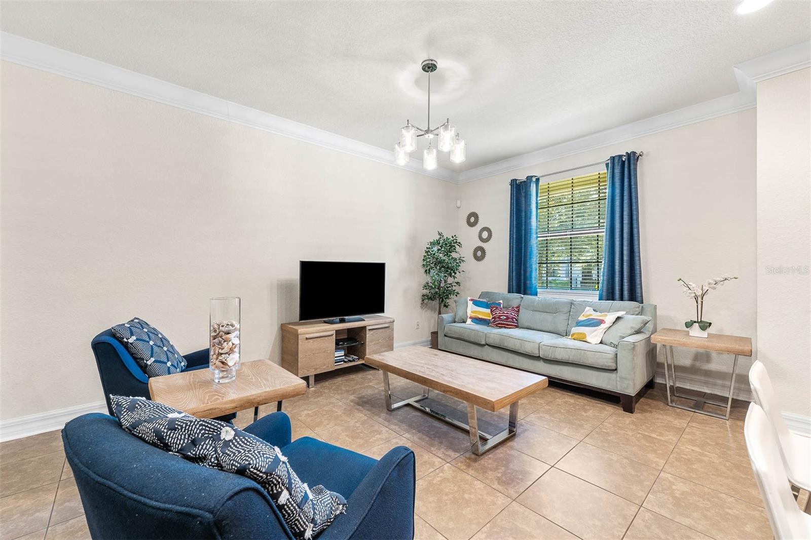 9987 EAGLE CREEK CENTER BLVD, ORLANDO, FL, 32832