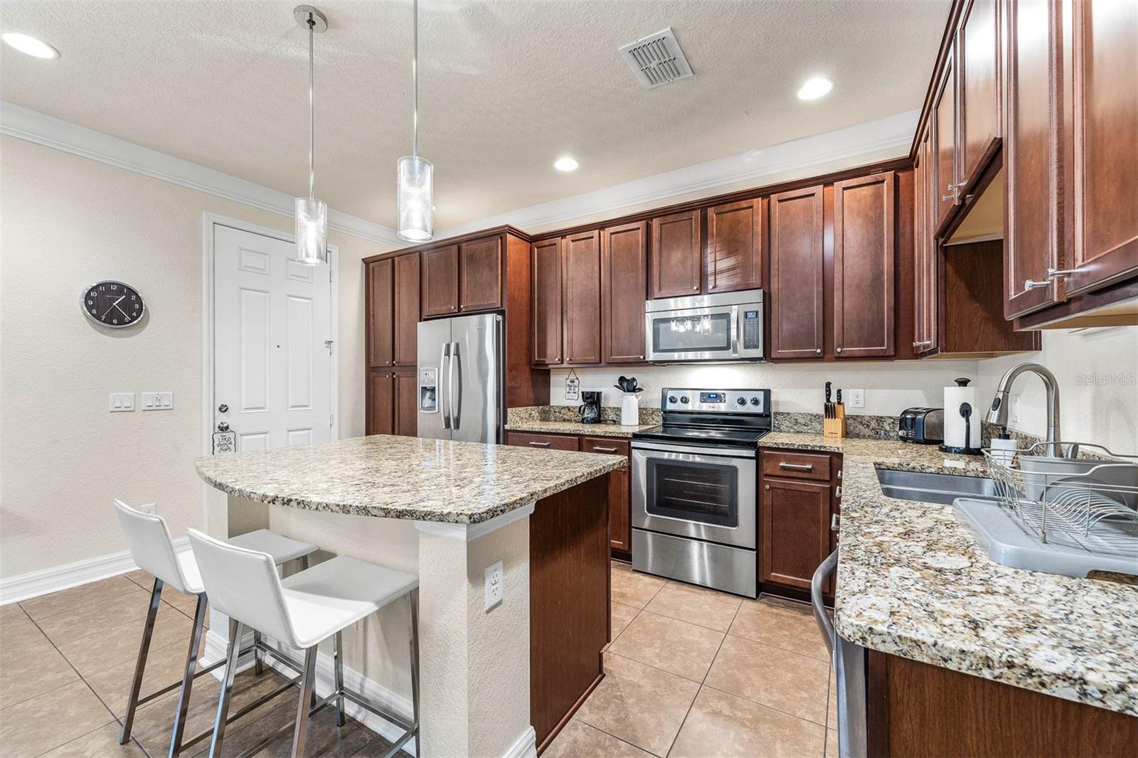 9987 EAGLE CREEK CENTER BLVD, ORLANDO, FL, 32832