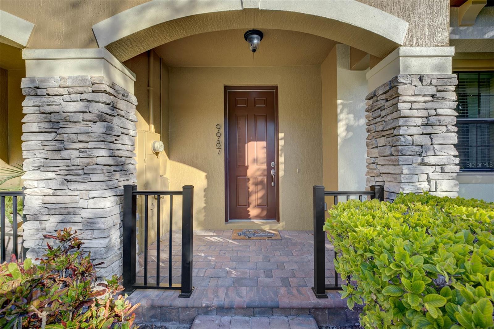 9987 EAGLE CREEK CENTER BLVD, ORLANDO, FL, 32832