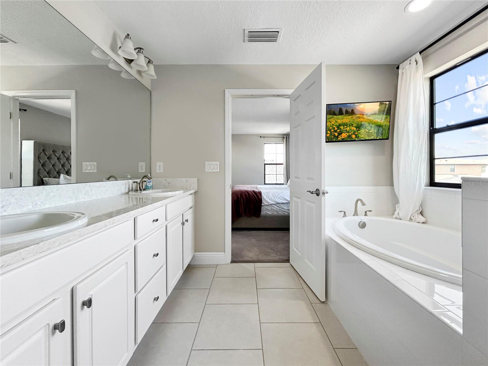 13130 MONACH ISLES DR, RIVERVIEW, FL, 33579