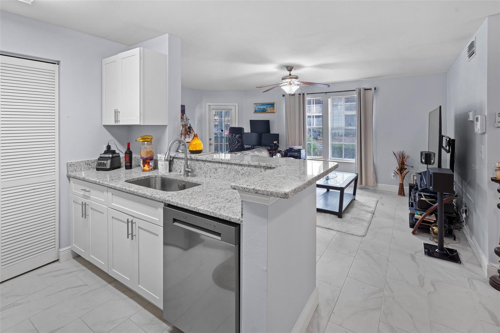 6100 WESTGATE DR #101, ORLANDO, FL, 32835