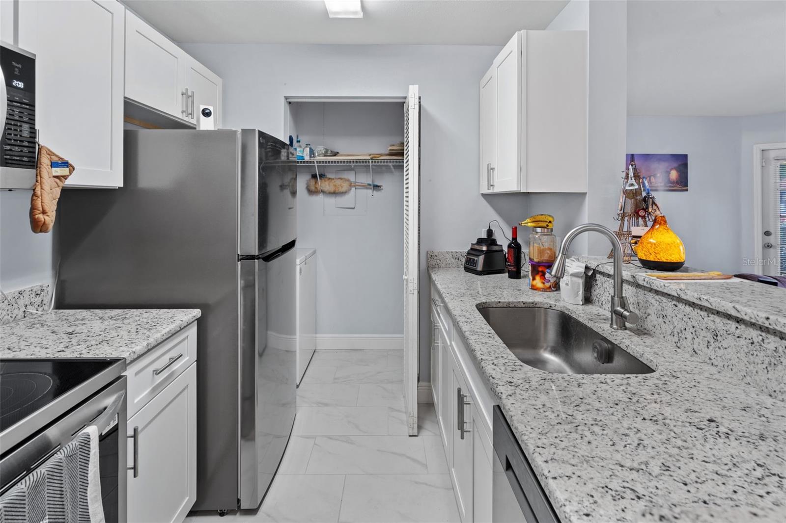 6100 WESTGATE DR #101, ORLANDO, FL, 32835