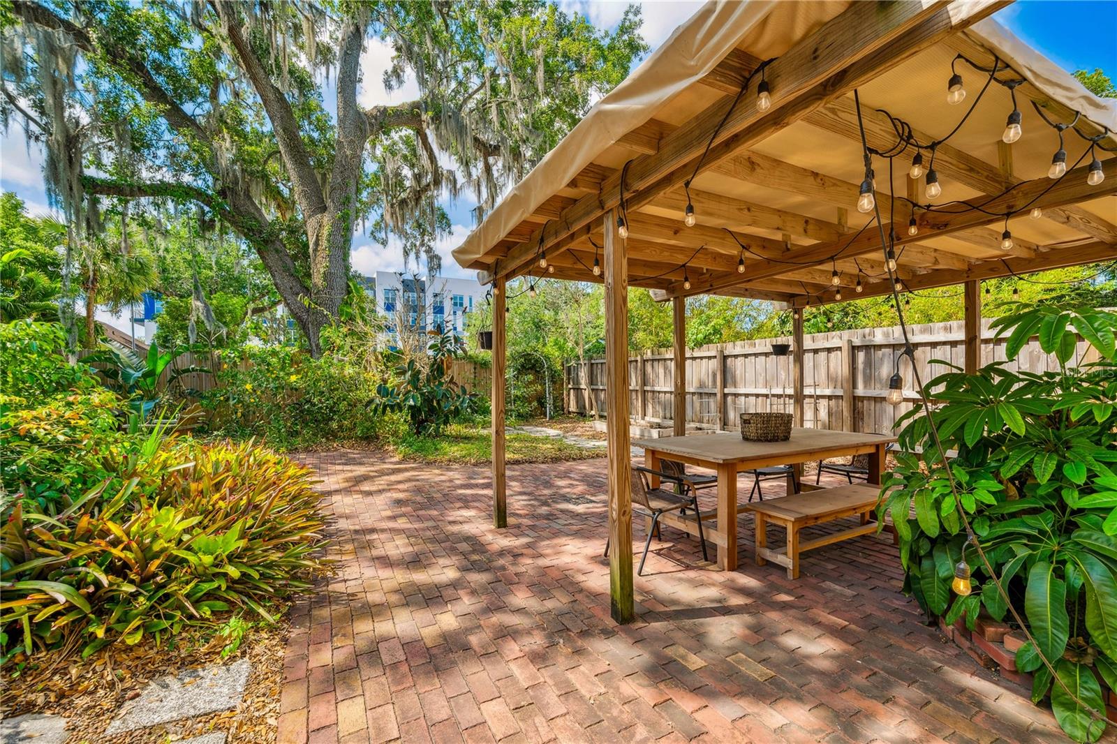 1624 PARK LAKE ST, ORLANDO, FL, 32803