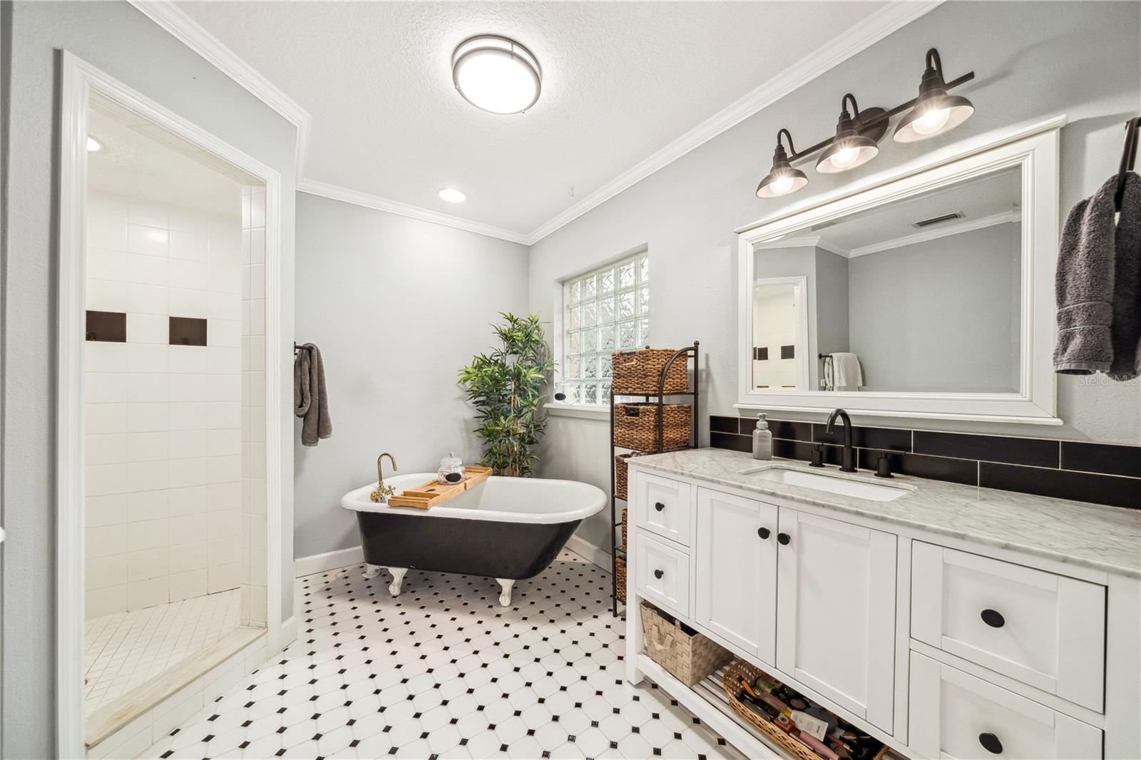 1624 PARK LAKE ST, ORLANDO, FL, 32803