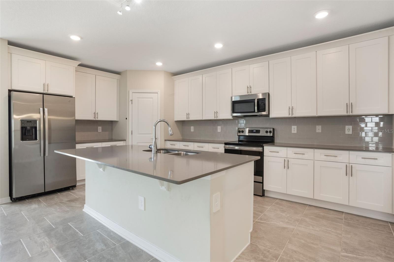 2932 MULLER OAK LOOP, OCOEE, FL, 34761