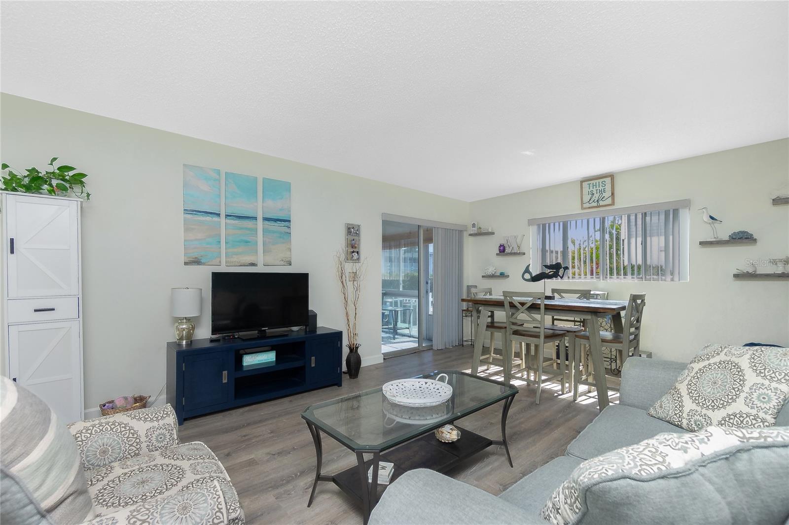 22375 EDGEWATER DR #123, PUNTA GORDA, FL, 33980