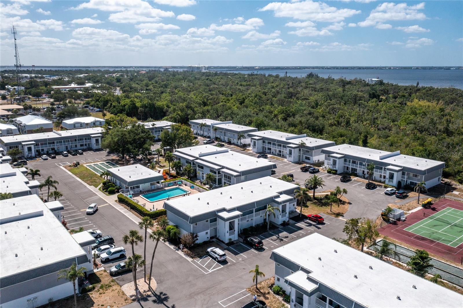 22375 EDGEWATER DR #123, PUNTA GORDA, FL, 33980