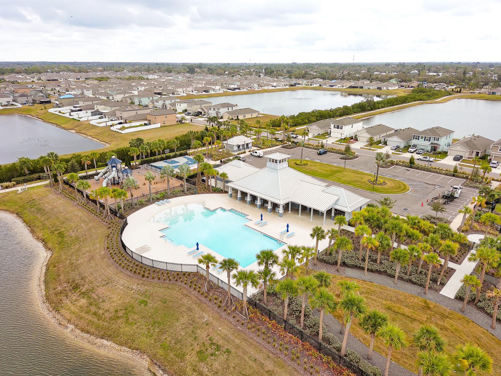 1324 OCEAN SPRAY DR, RUSKIN, FL, 33570