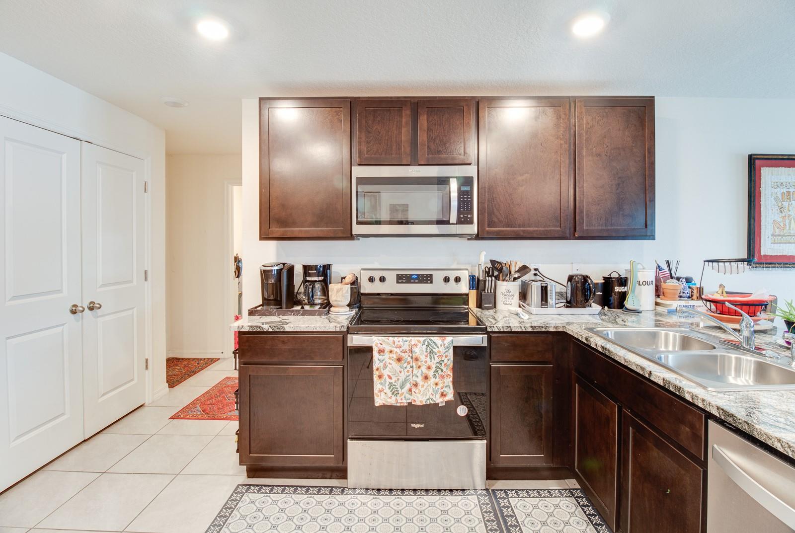 1324 OCEAN SPRAY DR, RUSKIN, FL, 33570